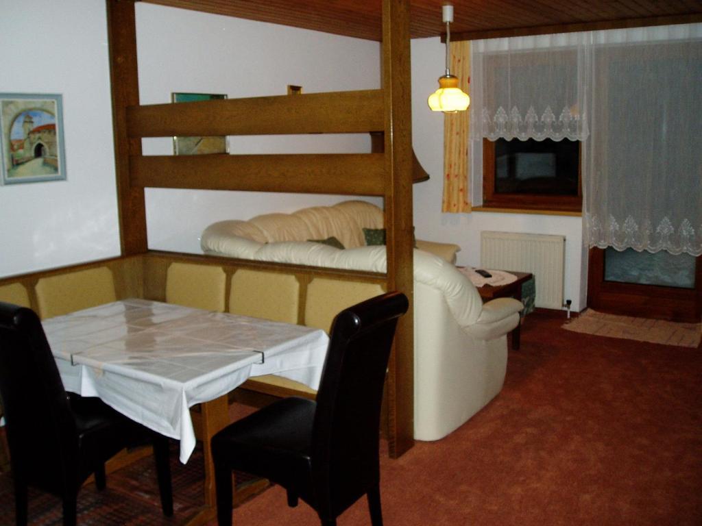 Appartements Landhaus Jaeger Filzmoos Rum bild